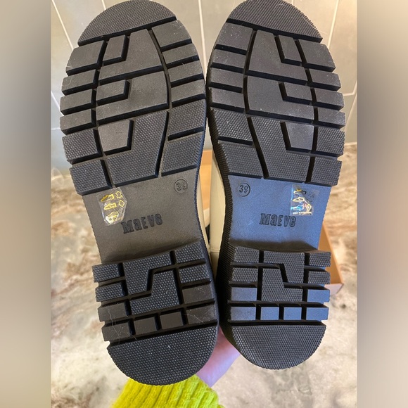 NEW MAEVE Anthropologie leather Chelsea boots. NWT 🤍🖤 - Picture 5 of 7